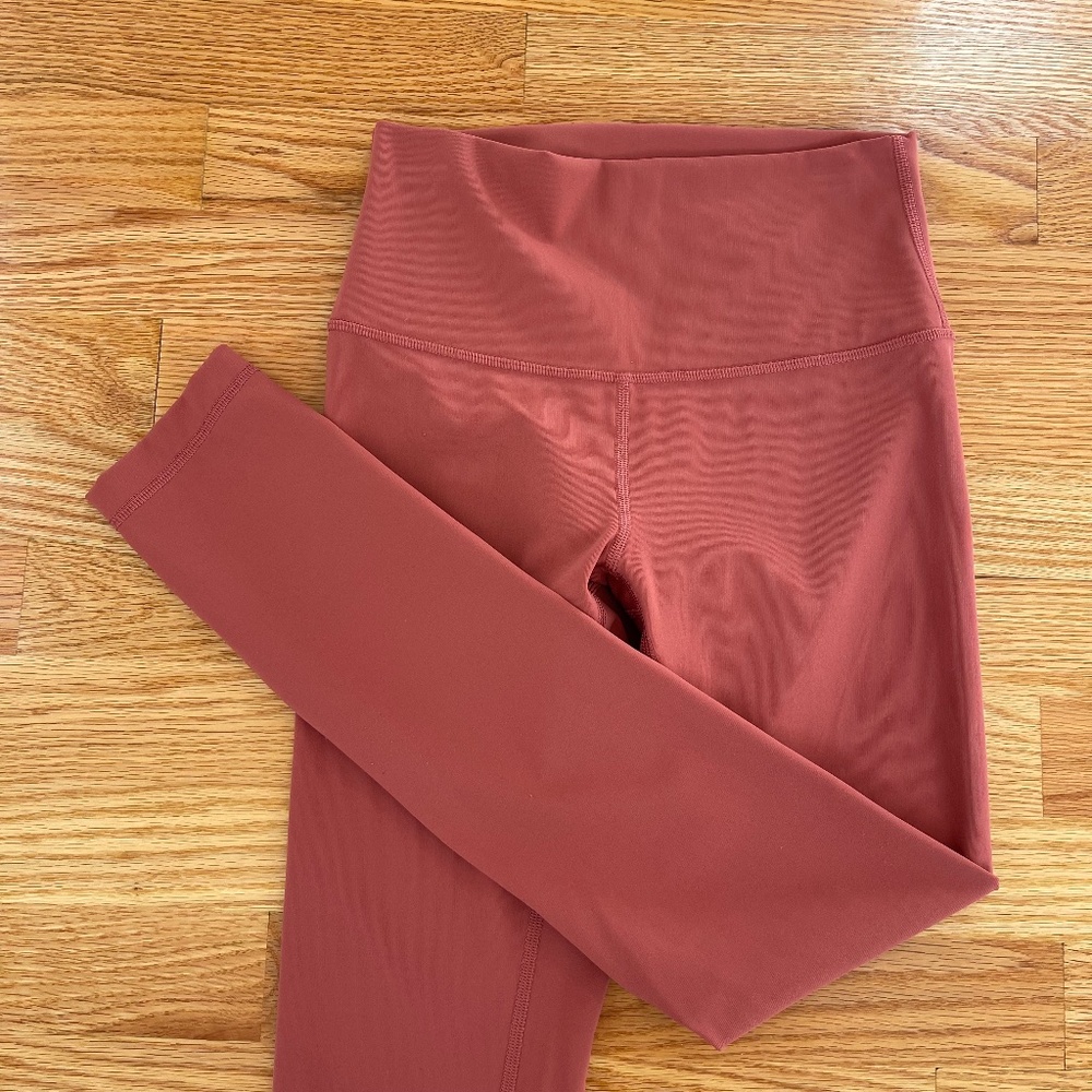 Lululemon Cropped Leggings Sz 4